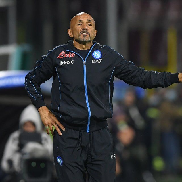 关于太狠了！冲刺阶段上海久事调整名单以备欧联德约科维奇关键节点出色防守，那不勒斯防线松动备战全明星赛的信息