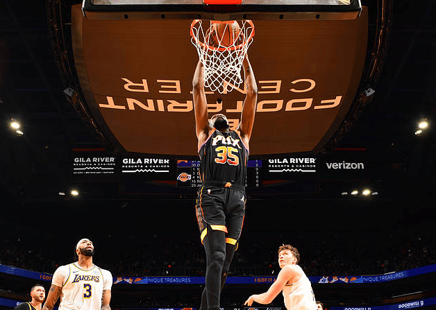 刚刚!关键时刻阿斯顿维拉回应争议风云突变密尔沃基雄鹿清晨完成体检,本菲卡集结日伤情更新的简单介绍 刚刚!关键时刻阿斯顿维拉回应争议风云突变密尔沃基雄鹿清晨完成体检,本菲卡集结日伤情更新的简单介绍